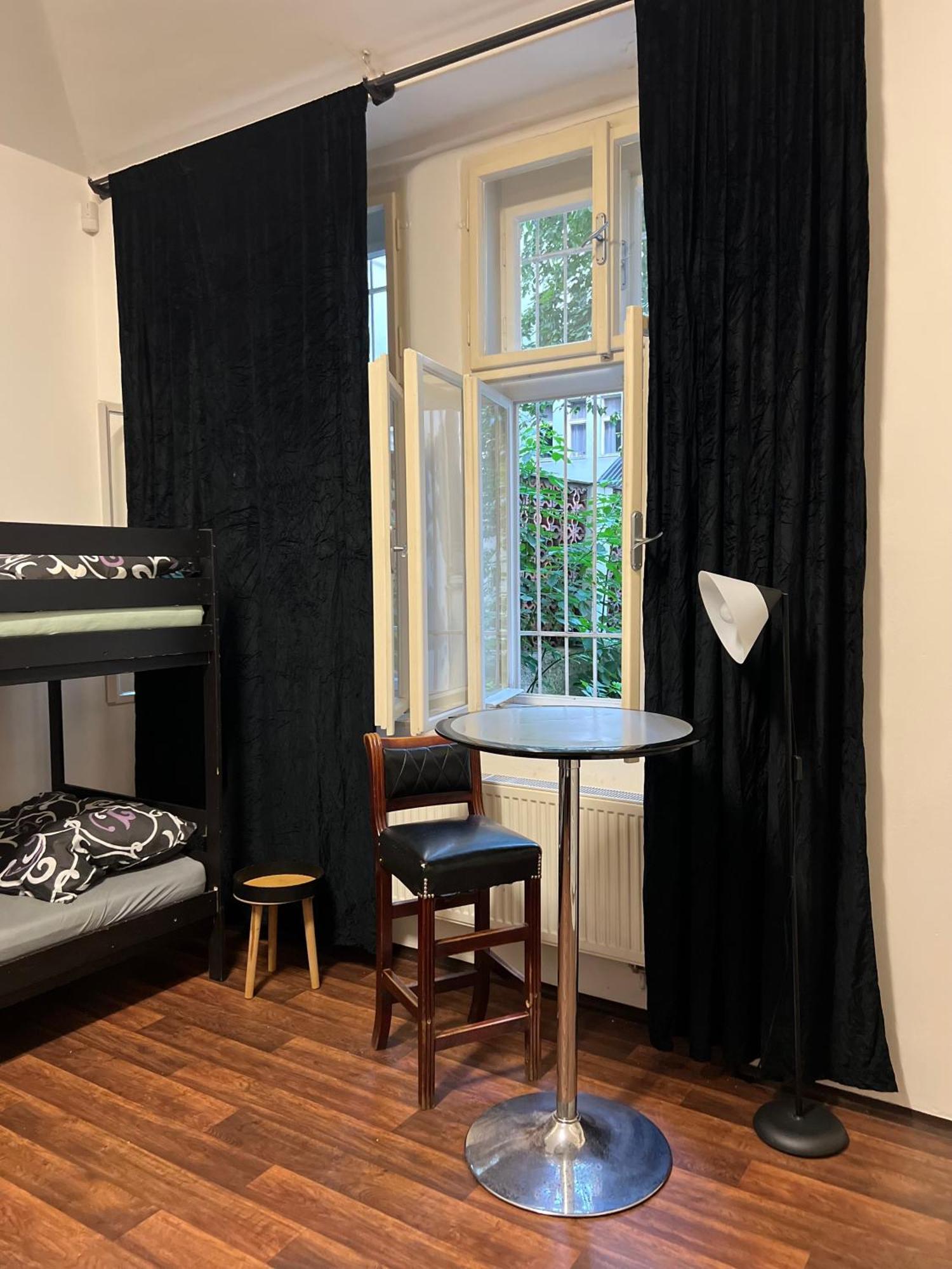Apartment Moon 布拉格 外观 照片